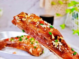 16、蒜香烤排骨,我家宝贝等不及了!