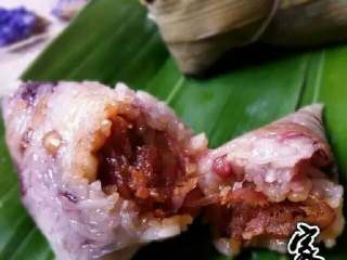 16、蜜枣什锦粽子,成品。