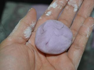 11、椰蓉燕麦馅紫薯汤圆,收好口子