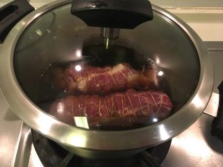 10、日式啤酒煮,开火！盖起来！煮20分钟！