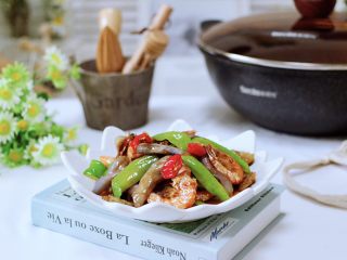 22、海虾肉片辣炒茄条,成品一