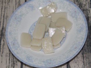 2、韩式炒年糕,掰开