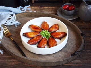 10、烤鸡翅（日式烧烤味）,成品图。