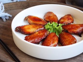 12、烤鸡翅（日式烧烤味）,成品图。