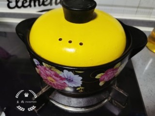 9、南瓜汤圆,小火焖煮20分钟