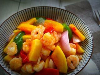 9、四色木瓜虾仁,鲜、甜适口