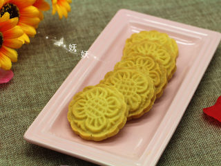 12、花式桃酥,加上一层简易的包装就可以储存起来。