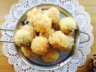 13、团团圆圆~油炸黄金汤圆,成品图????