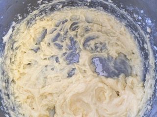 4、日式南瓜挞,再次打发均匀