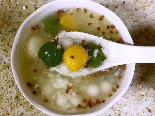 11、桂花酒酿圆子,自己做的圆子很Q弹哦