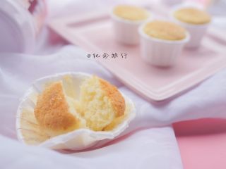 8、这可能是你吃过最好吃的海绵蛋糕,组织超级细腻蓬松