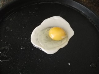 13、中式肉酱意面,搭配煎蛋????