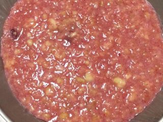 5、彩色水果馅汤圆,熬到浓稠了 就可以了 放凉