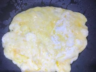 3、多味牛轧糖,融化过程大概10分钟左右