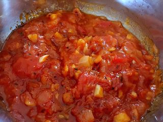 11、芝心披萨,披萨酱制作完成