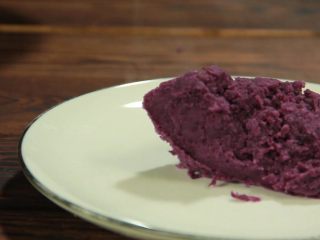 19、斑斓中秋| 独家创意冰皮儿紫薯月饼,盛出凉却紫薯泥