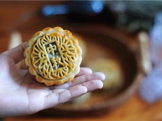 14、红豆月饼,好吃哦