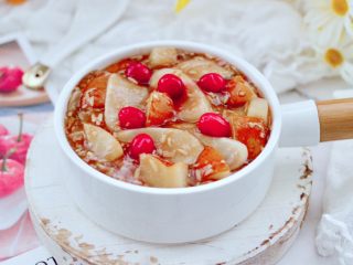 13、雪梨年糕黑糖酒酿羹,酸酸甜甜好味道。