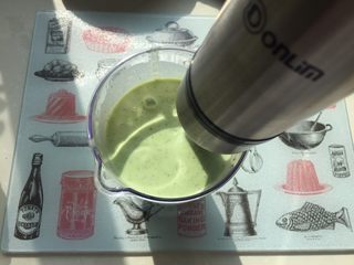 17、快手健康早餐,加入牛奶打成奶昔