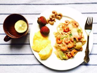 18、30天不重复的快手早餐,海鲜拌面