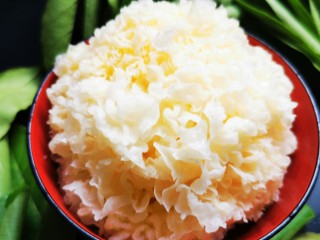3、银耳羹,一定要喝足水份，