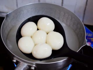 3、干吃汤圆,煮熟后捞出