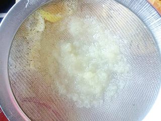 4、自制转化糖浆---月饼必备！,还需过筛 去除杂质