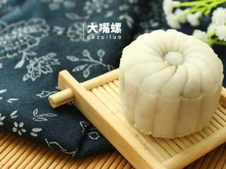 21、Q萌红糖冰皮月,自己动手，丰衣足食，满满的都是爱有木有！放入冰箱冷藏一段时间口味更佳哦