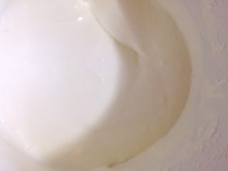 8、雪糕????????????……炎炎夏日带来阵阵清爽,搅拌均匀