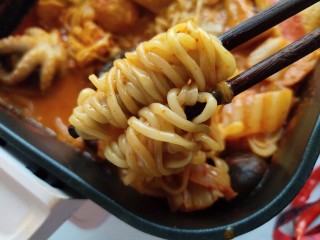 14、家常韩式部队锅,可以吃了