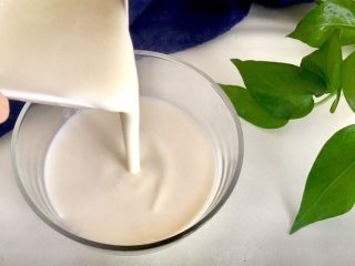 5、巧克力无比派,牛奶➕酸奶混合均匀