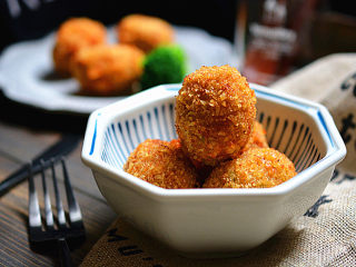 15、苏格兰蛋,是不是很像一颗金蛋呢