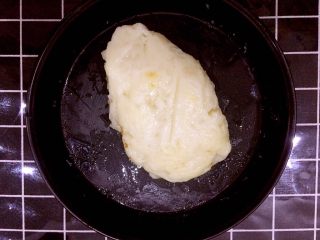 9、冰皮月饼,25分钟后关火，拿出面团放凉备用