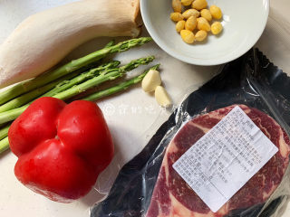 1、冬至美食 嫩牛五方,全部食材。