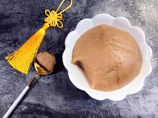 14、超级好吃百搭的芋泥馅,迫不及待的吃了一大口太好吃啦^_^分装冷冻保存