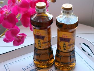 8、豆腐牛肉丸子,这是我今天要用的外婆乡小榨菜籽油