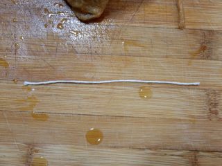 16、糯米福袋豆腐包,找一根包粽子的棉线