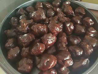 8、广式月饼,准备好，每个55克。