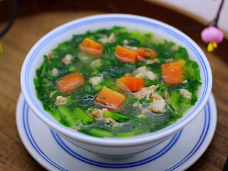 18、茼蒿肉末营养羹,啦啦啦,鲜美无比的茼蒿肉末羹就出锅咯。