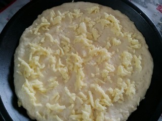 12、Pizza,撒上第一层芝士