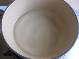 11、冬阴功海鲜粉丝汤,另起一锅 放水