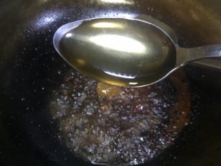 12、高营养~日式蒲烧鳗鱼,放入一勺清酒