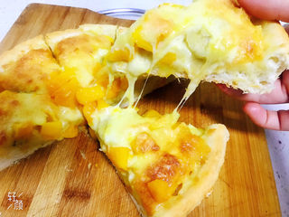 22、香蕉芒果披萨????,咬一口,烤化的香蕉和芒果都要浆爆出来了,超级好吃????