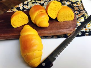 15、南瓜奶油卷,软绵绵~~