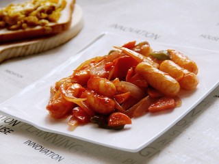 18、辣炒芝士年糕,收汁装盘即可吃了