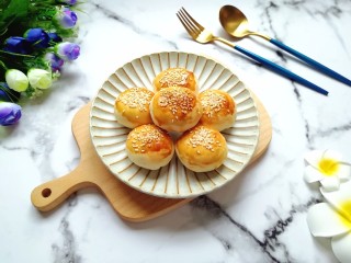 24、冬至美食  鲜肉酥饼,全家人都喜欢。