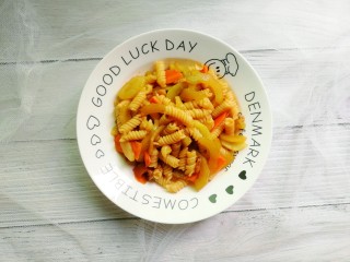 12、时蔬炒意粉,再来一张特写