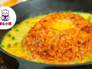 6、韩式蛋浆火山炒饭,待芝士融化，稍微搅拌一下，即可享用