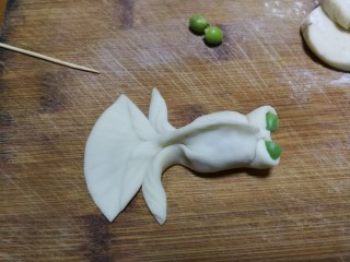 10、金鱼饺子,看，是不是特别像？哈哈