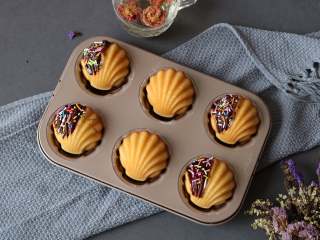 18、炫彩柠檬玛德琳,漂亮的玛德琳蛋糕